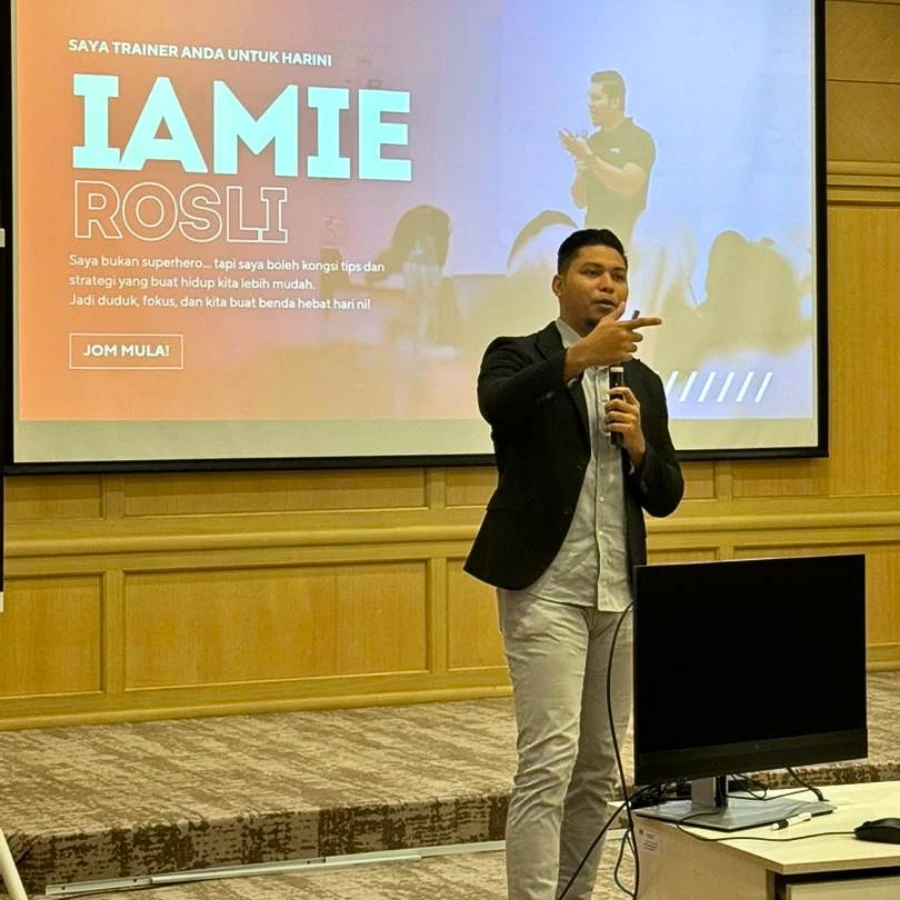 galeri pengenalan penceramah utama latihan ai korporat